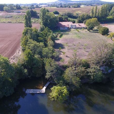 Gites Clodeguy No 2 Saint-Sylvestre-sur-Lot Exterior foto