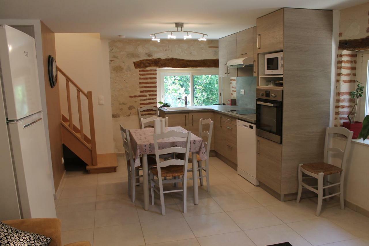 Gites Clodeguy No 2 Saint-Sylvestre-sur-Lot Exterior foto