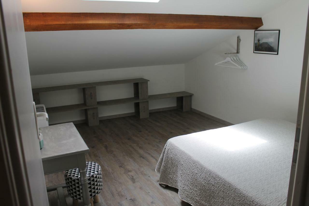 Gites Clodeguy No 2 Saint-Sylvestre-sur-Lot Exterior foto